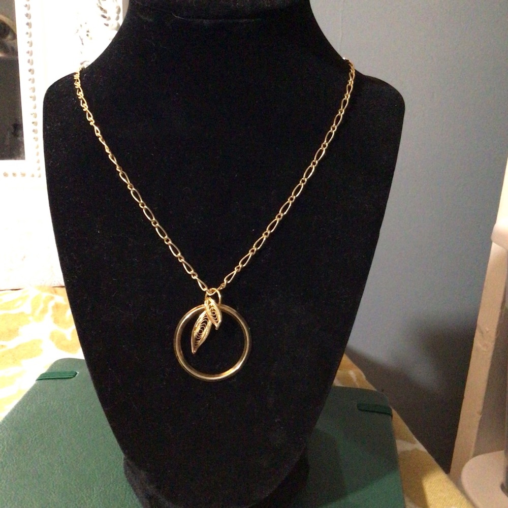 VINTAGE Filigree Leaves on Gold Chain